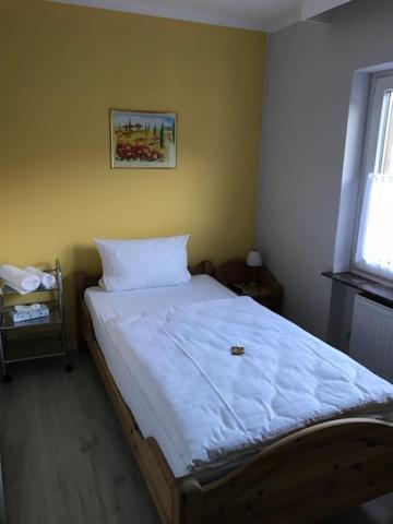 Hotel Zum Ochsen Wonsheim المظهر الخارجي الصورة